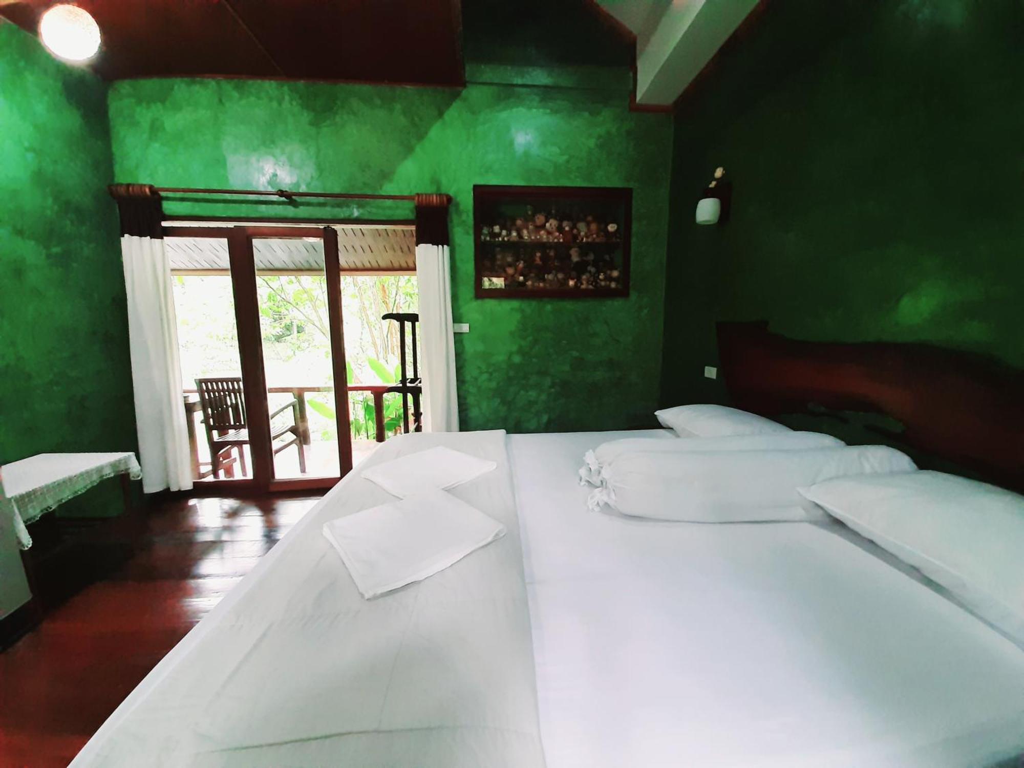 Tuaprodhome Khao Lak Chambre photo